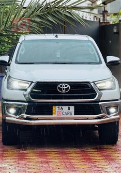 تويوتا هايلوكس